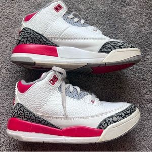 Air Jordan retro 3 ‼️SOLD‼️